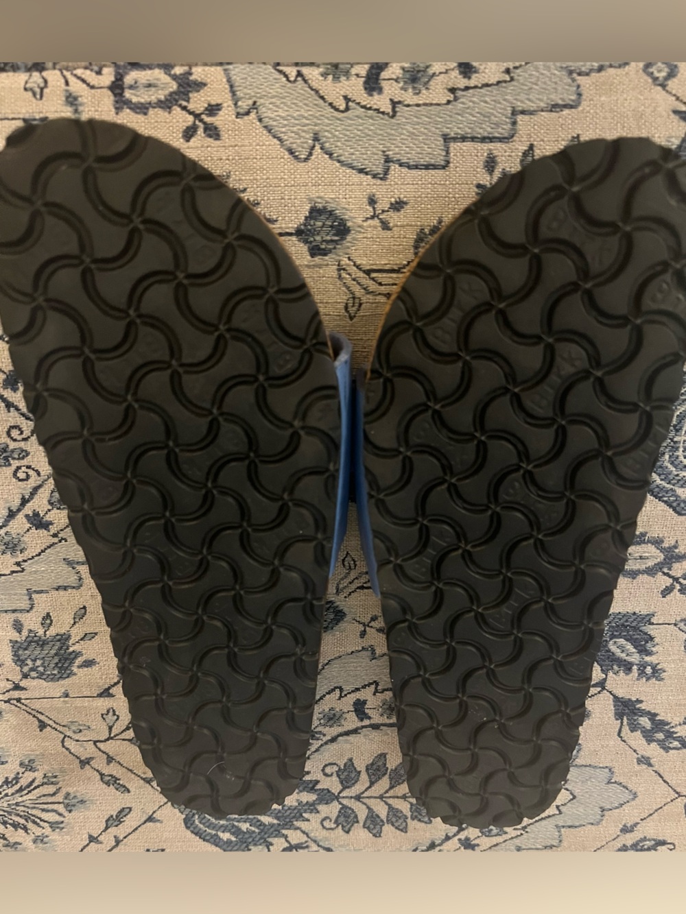 Birkenstock Arizona Single Strap Slide Light Periwinkle Size 39 US Women's 8-8.5 - Picture 3 of 3